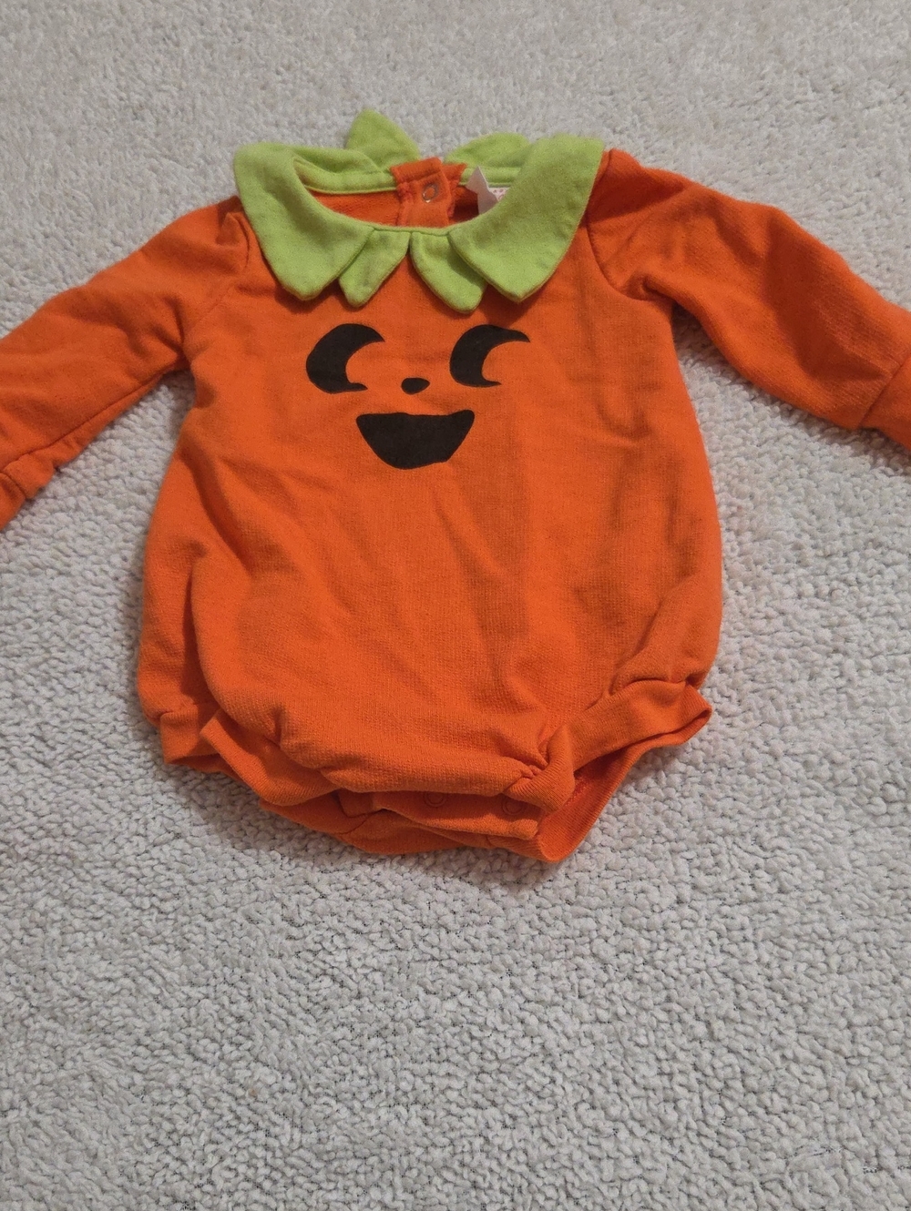 CAT & JACK BABY HALLOWEEN PUMPKIN ONESIE
